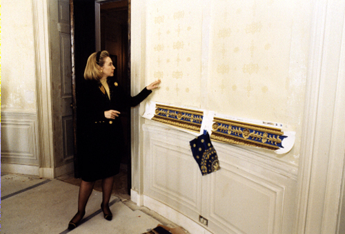 Hillary Clinton inspects the Blue Room refurbishment project. (WJCPL)